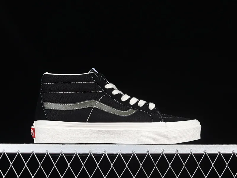 All categories Vans Vans series Vans Mid Vans China Vans SK8-Hi Vans olive green side stripes classic mid-top skateboard shoes VN0A391F0XB